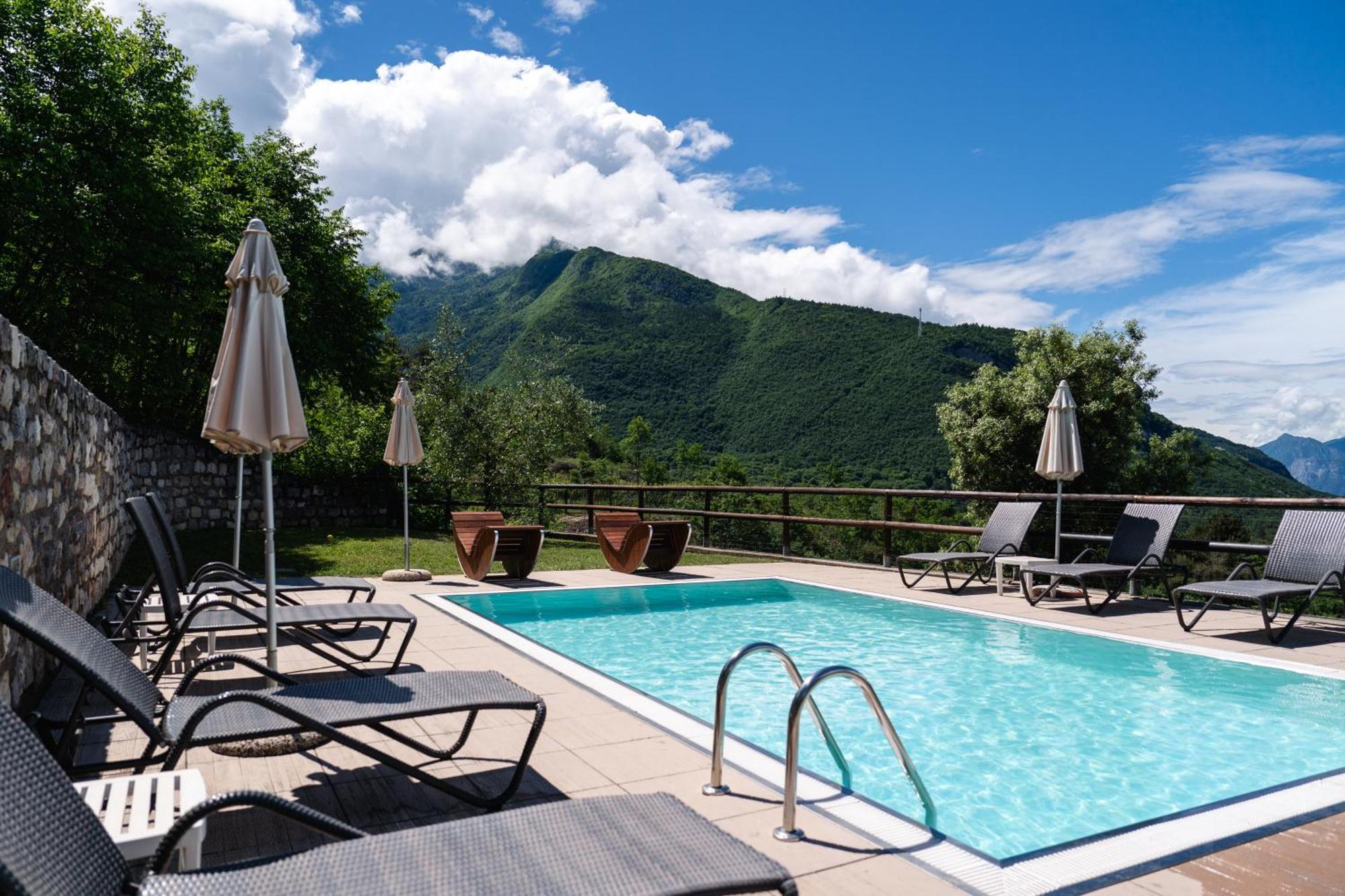 Maso Salim Relax Apartments Drena Exterior foto